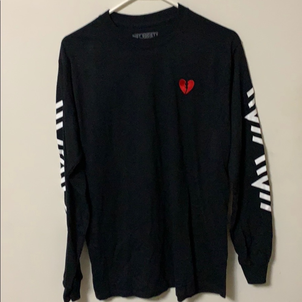 Broken Heart long sleeve